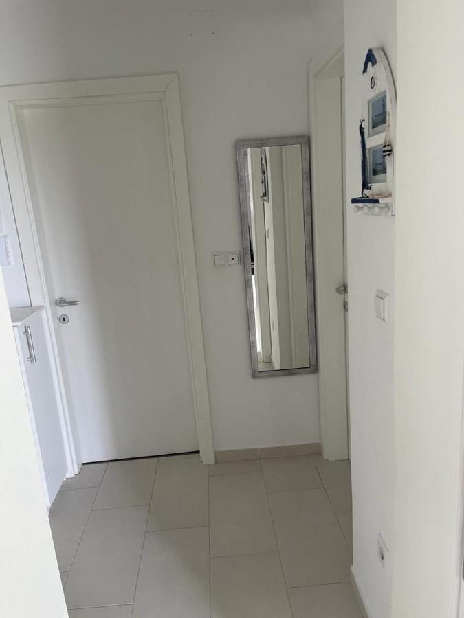 Apartmani Matko Nin Exteriör bild